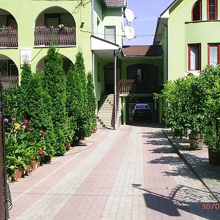 Hotel Alfa